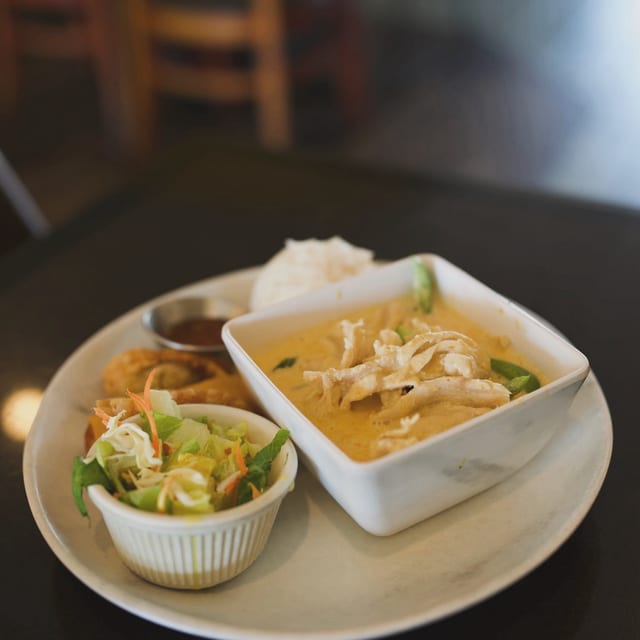 (L-8) Panang Curry.