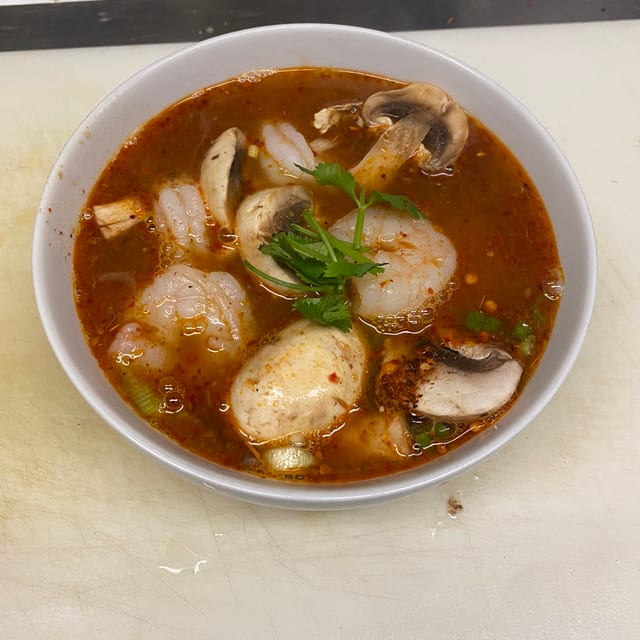 #18 Tom Yum (Small 16 Oz.).