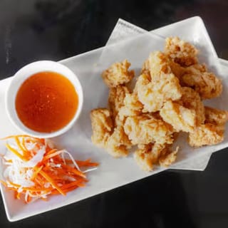 #8 Crispy Calamari